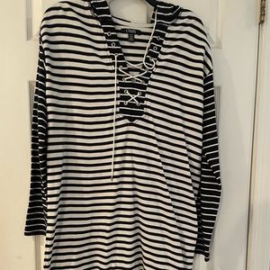 New Chaps Women’s Beach Cover up Tropic Bay Blue and White Stripe Size Small